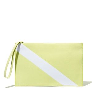 New Rothy’s Essential Pouch in Light Lime